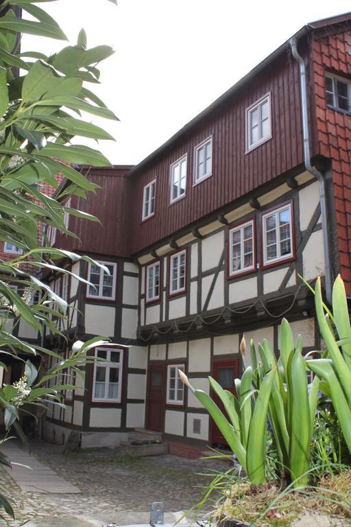 Ferienwohnungen Im Alten Handelshof Quedlinburg Exterior foto